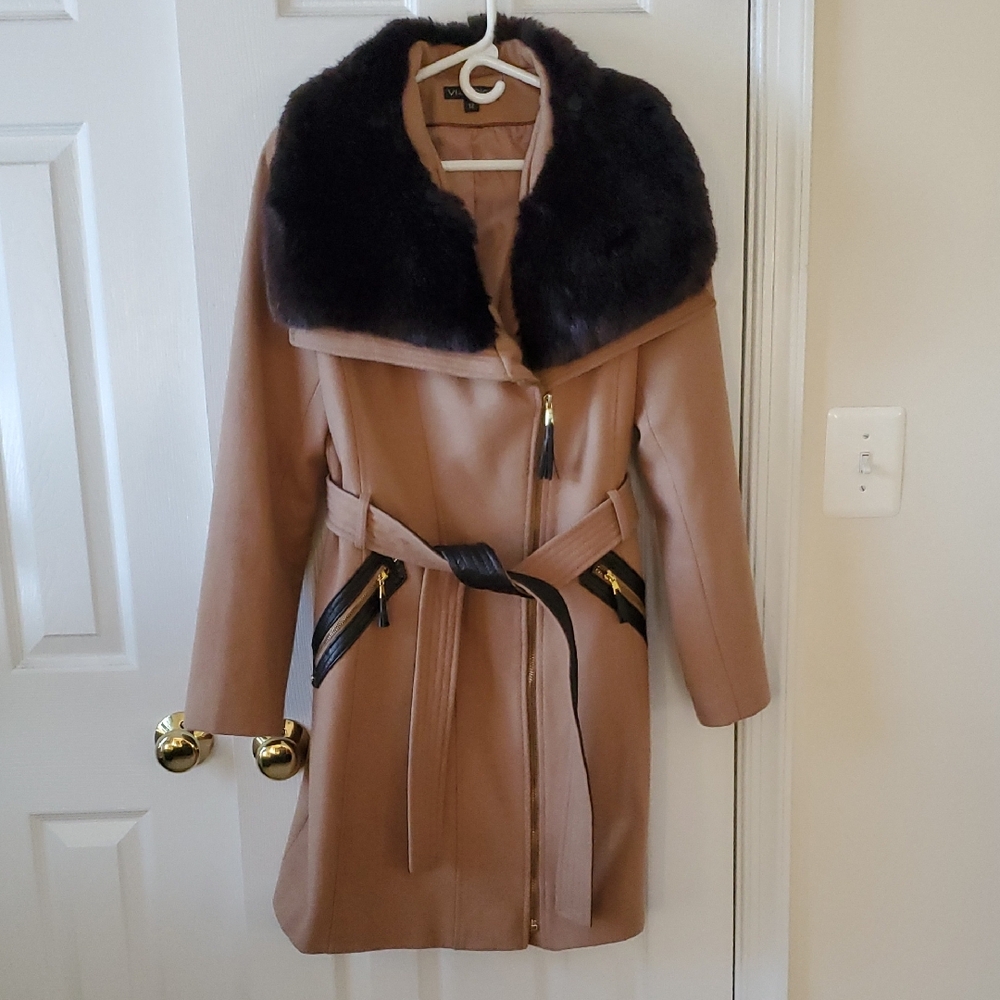 STUNNING Via Spiga Coat With Faux Fur Collar Size 12